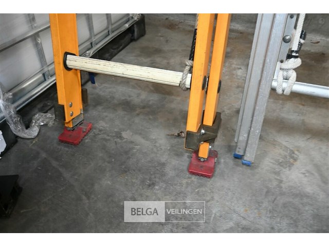 Dubbele aluminium ladder - afbeelding 2 van  4