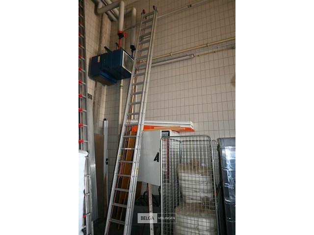 Dubbele aluminium ladder - afbeelding 1 van  4