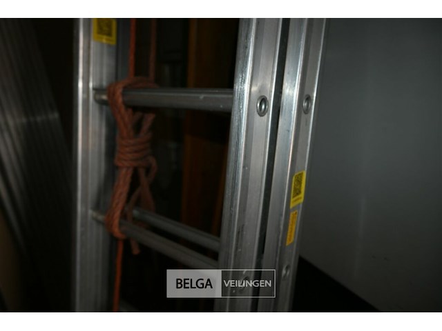Dubbele aluminium ladder - afbeelding 4 van  4