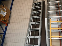 Dubbele aluminium ladder - afbeelding 1 van  5