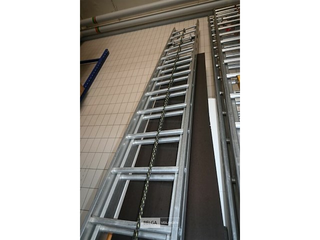 Dubbele aluminium ladder - afbeelding 3 van  5