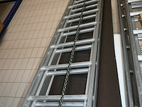 Dubbele aluminium ladder - afbeelding 3 van  5