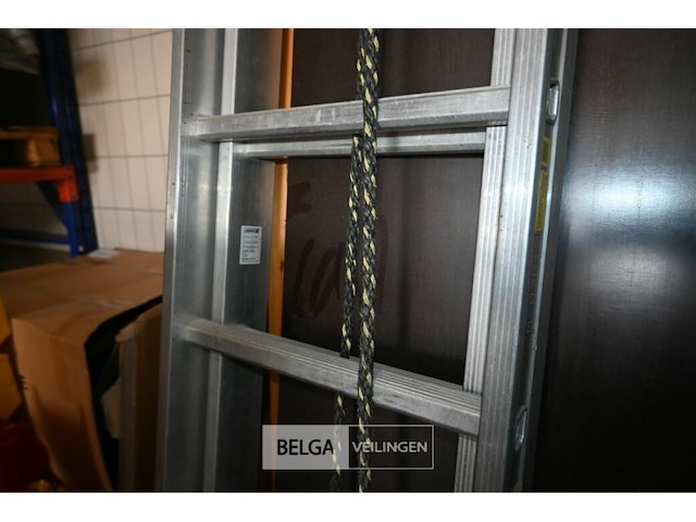 Dubbele aluminium ladder - afbeelding 4 van  5