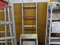 Dubbele aluminium trapladder - afbeelding 1 van  1