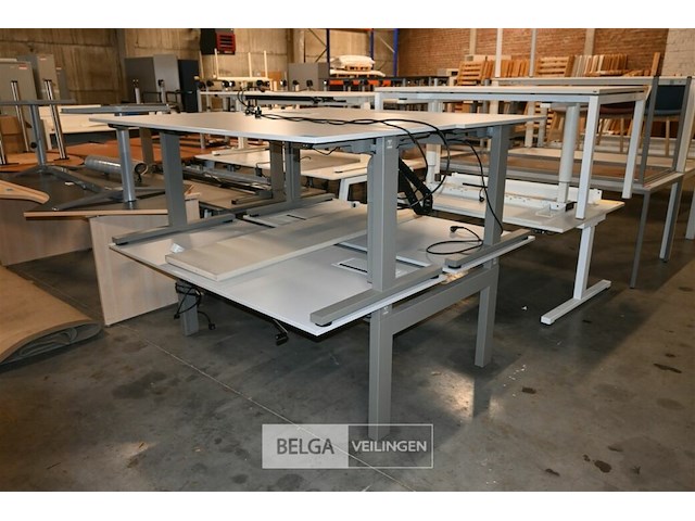 Dubbele bureau 160x166 cm - afbeelding 1 van  4