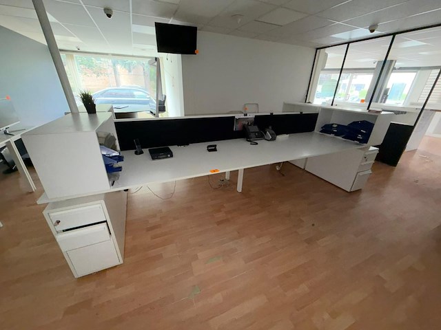 Dubbele bureau - afbeelding 1 van  7