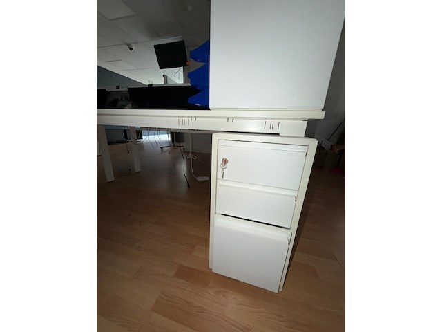 Dubbele bureau - afbeelding 4 van  7