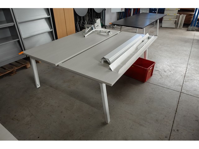 Dubbele bureautafel - afbeelding 1 van  3