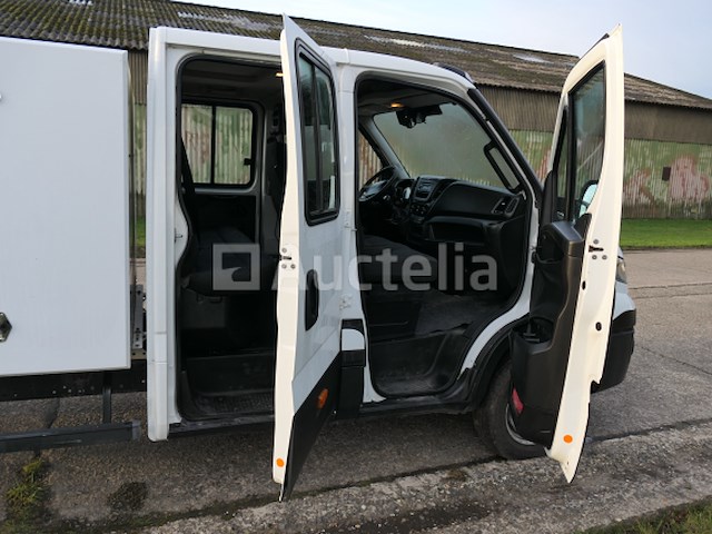 Dubbele cabine pickup, tipper, gereedschapskist iveco 35c jpm (vin:zcfcd35a405163802) - afbeelding 15 van  53