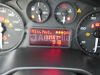 Dubbele cabine pickup, tipper, gereedschapskist iveco 35c jpm (vin:zcfcd35a405163802) - afbeelding 20 van  53