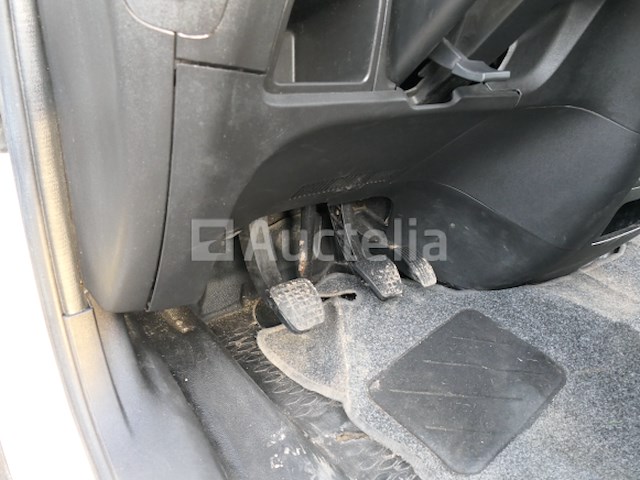 Dubbele cabine pickup, tipper, gereedschapskist iveco 35c jpm (vin:zcfcd35a405163802) - afbeelding 22 van  53