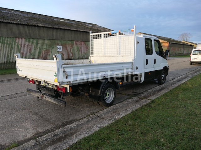 Dubbele cabine pickup, tipper, gereedschapskist iveco 35c jpm (vin:zcfcd35a405163802) - afbeelding 23 van  53