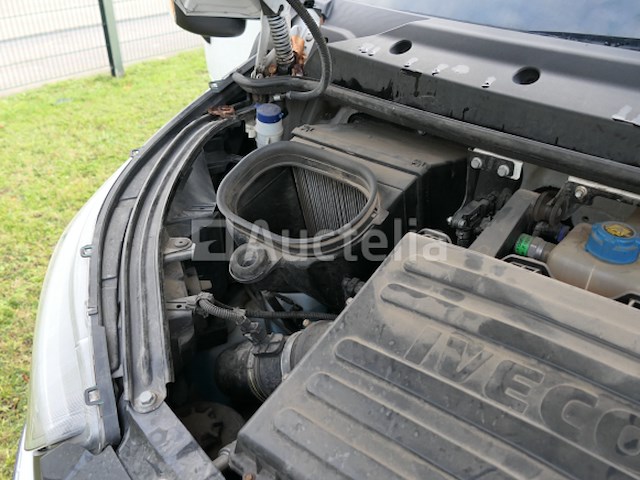 Dubbele cabine pickup, tipper, gereedschapskist iveco 35c jpm (vin:zcfcd35a405163802) - afbeelding 40 van  53