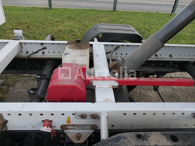 Dubbele cabine pickup, tipper, gereedschapskist iveco 35c jpm (vin:zcfcd35a405163802) - afbeelding 48 van  53