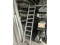 Dubbele draagarmstelling met platform - afbeelding 3 van  8