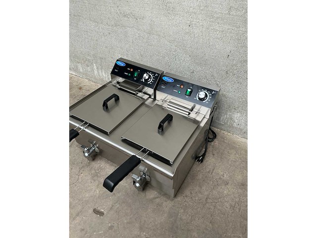 Dubbele elektrische friteuse - afbeelding 1 van  2