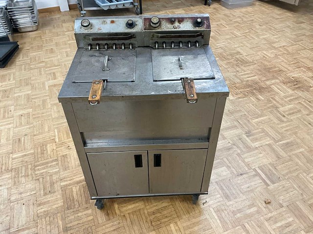 Dubbele friteuse 380 friteuse - afbeelding 2 van  9