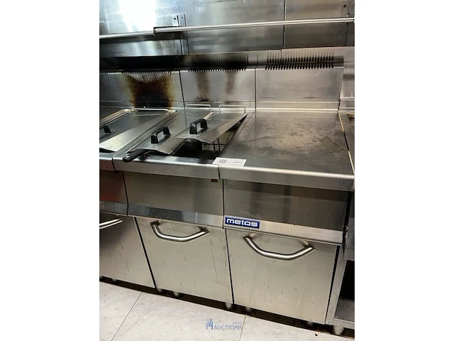 Dubbele friteuse metos - afbeelding 1 van  6