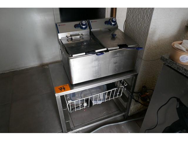 Dubbele friteuse + rvs tafeltje - afbeelding 1 van  4