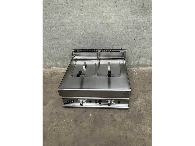 Dubbele friteuse - afbeelding 2 van  5