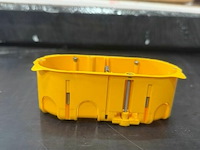 Dubbele inbouwdoos legrand - afbeelding 1 van  3