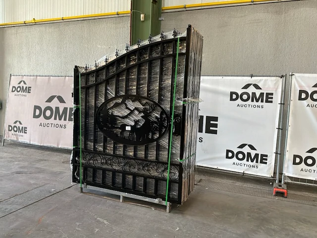 Dubbele inrijpoort hert (ongebruikt) - afbeelding 1 van  8