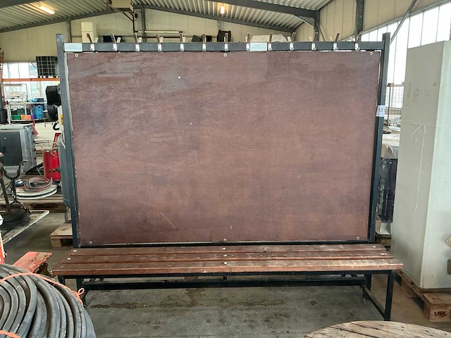 Dubbele kleedkamerbank - afbeelding 1 van  5