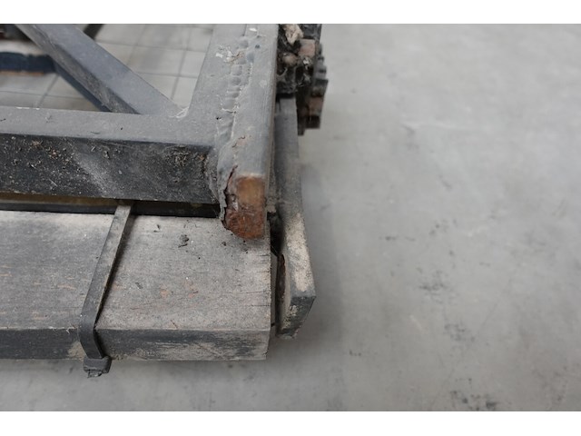 Dubbele metalen poort - afbeelding 4 van  4