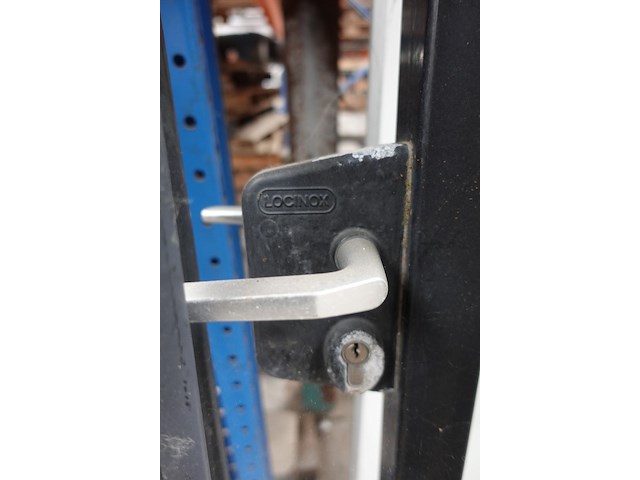 Dubbele metalen poort - afbeelding 7 van  8