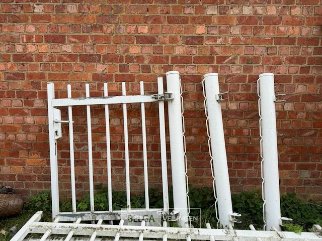 Dubbele poort + poortjes - afbeelding 1 van  2