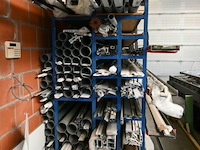 Dubbele rek met inhoud - afbeelding 2 van  8
