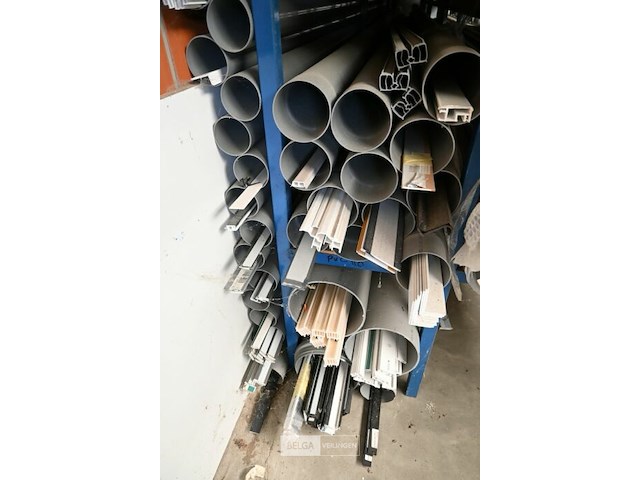 Dubbele rek met inhoud - afbeelding 4 van  8