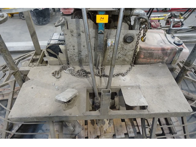 Dubbele ride-on betonpoliermachine b-mac - afbeelding 10 van  14