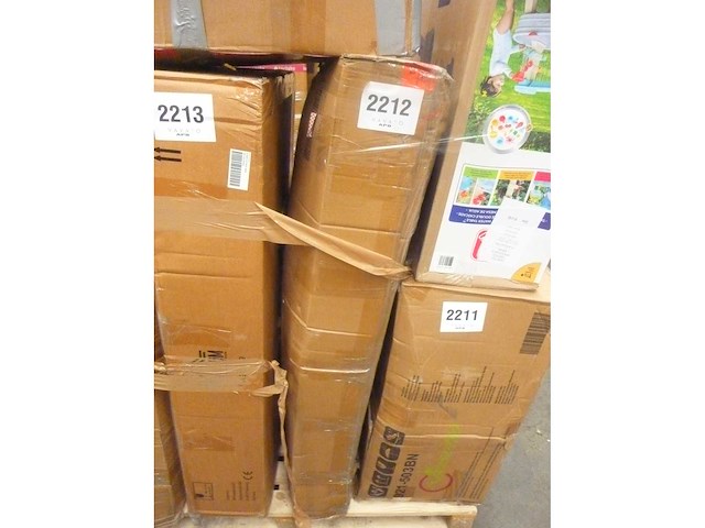 Dubbele roten hangstoel met standaard - afbeelding 7 van  7