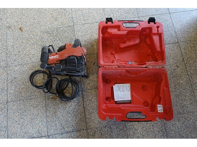 Dubbele sleuvenfrees hilti - afbeelding 1 van  6