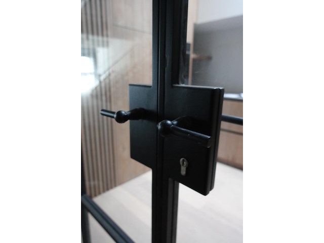 Dubbele smeedwerken deur - afbeelding 3 van  4