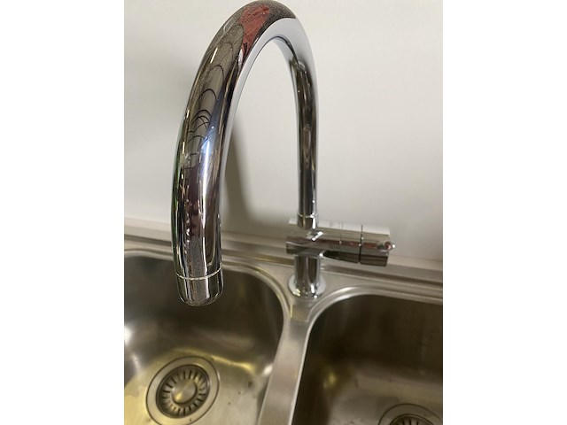 Dubbele spoelbak en kraan grohe - afbeelding 3 van  3