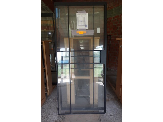 Dubbele stalen deur met glas - afbeelding 1 van  3