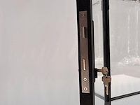 Dubbele stalen deur met zijlichten - buitenschrijnwerk - afbeelding 5 van  9