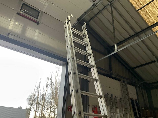 Dubbele steekladder 2x14 - afbeelding 4 van  4