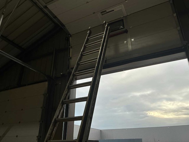 Dubbele steekladder 2x16 - afbeelding 4 van  4