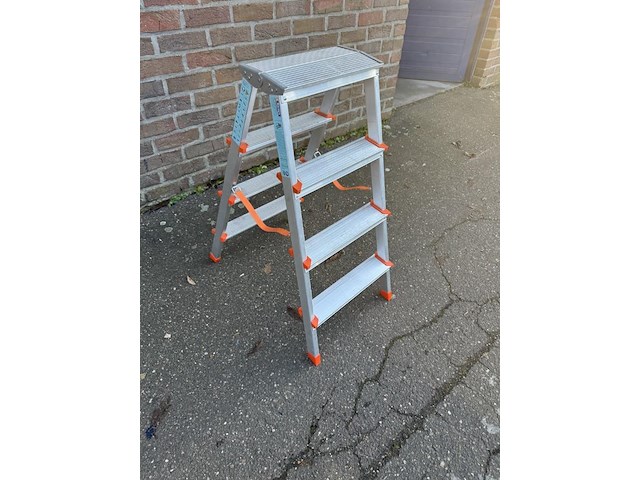 Dubbele trap 4+4 treden - afbeelding 4 van  4