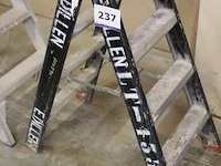 Dubbele trapladder - diverse maten - afbeelding 1 van  2
