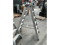 Dubbele trapladder (2x) - afbeelding 4 van  5