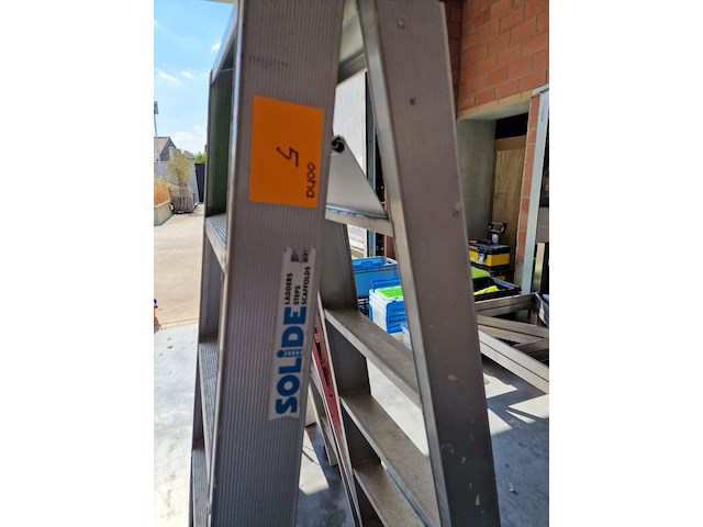Dubbele trapladder solide - afbeelding 2 van  6