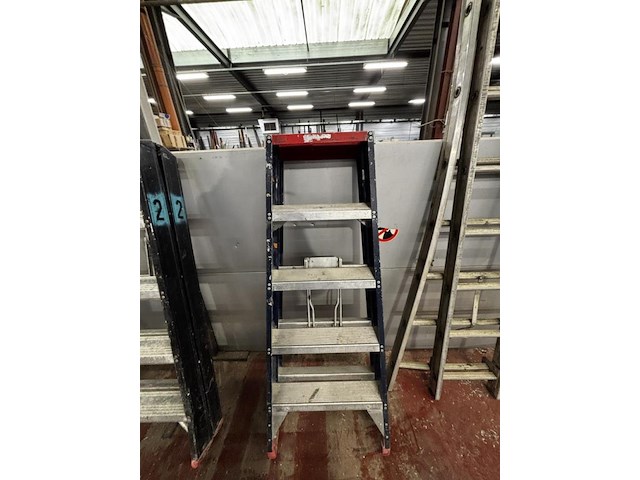 Dubbele trapladder - afbeelding 1 van  2