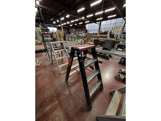 Dubbele trapladder - afbeelding 1 van  2