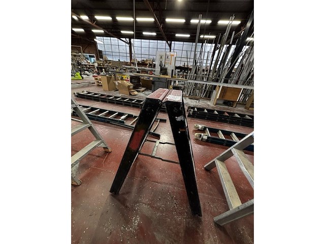 Dubbele trapladder - afbeelding 2 van  2