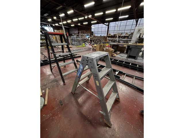 Dubbele trapladder - afbeelding 2 van  2