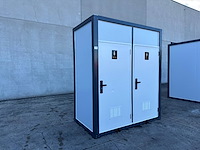 Dubbele wc cabine nieuw - afbeelding 1 van  1